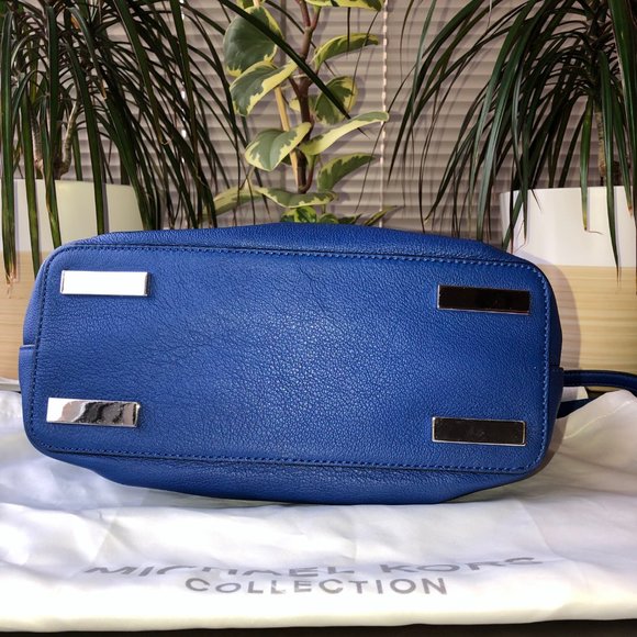 MICHAEL KORS COLLECTION Lexi Satchel - Picture 3 of 7